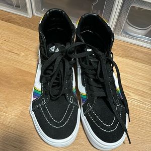High top rainbow vans size 7 worn a handful of times my foot outgrew them